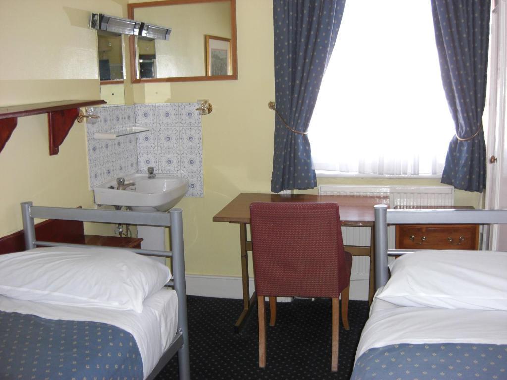 Albany Hotel London Szoba fotó